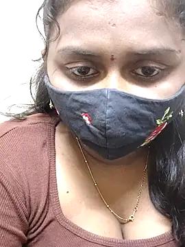 Snapshot of Pavani-Sexy chatting on 12, 9, 2025 Pavani-Sexy online show from 12, 9, 2025