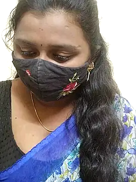 Snapshot of Pavani-Sexy chatting on 24, 11, 2025 Pavani-Sexy online show from 24, 11, 2025