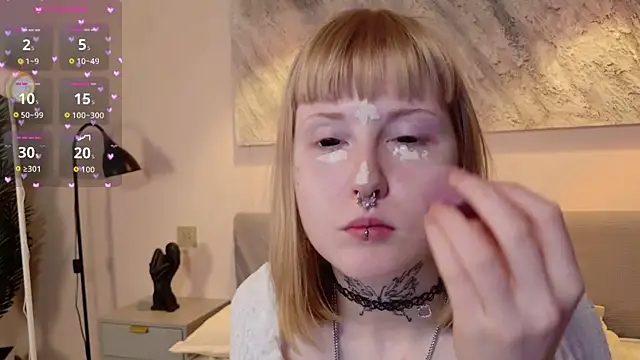 Snapshot of MilkMeSoftly chatting on 10, 5, 2026 MilkMeSoftly online show from 10, 5, 2026