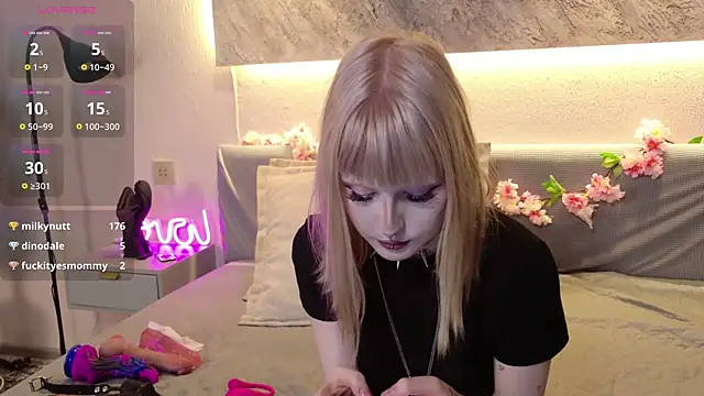 MilkMeSoftly online show from 9, 7, 2026