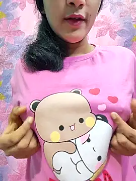 Snapshot of MariaEva69 chatting on 27, 10, 2025 MariaEva69 online show from 27, 10, 2025