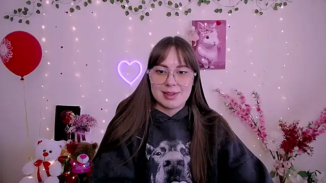 Amanda Bright  online show from 6, 4, 2026