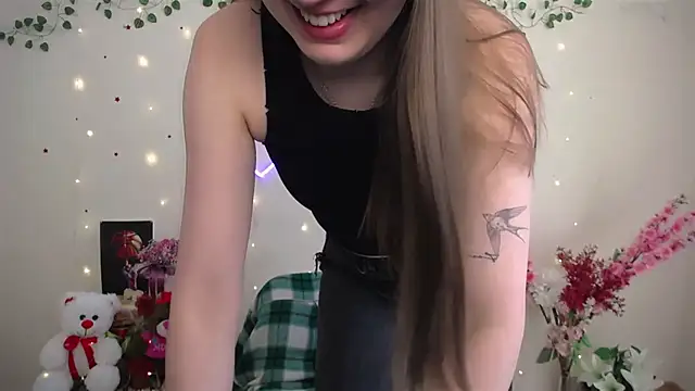 Amanda Bright  online show from 6, 5, 2026