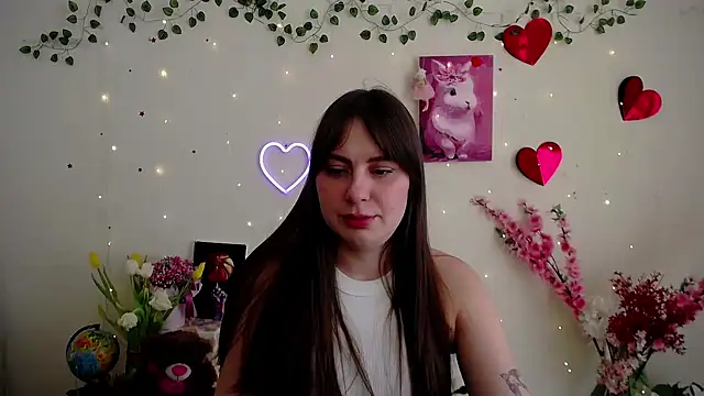 Amanda Bright  online show from 13, 3, 2026