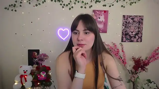 Amanda Bright  online show from 13, 5, 2026