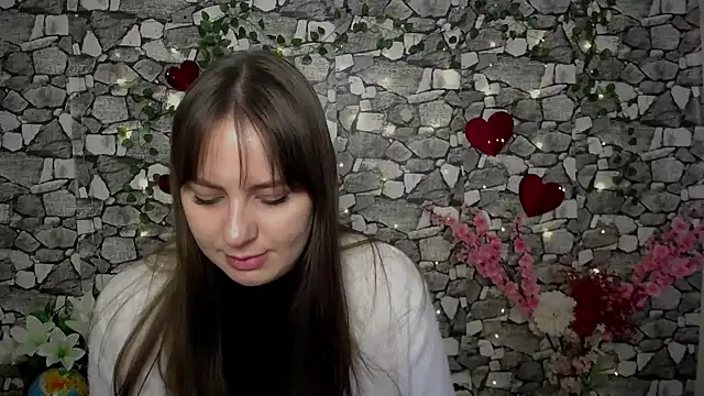 Amanda Bright  online show from 2, 12, 2025