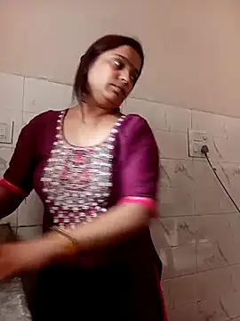 Trisha 71 online show from 8, 11, 2025