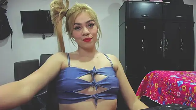 KATA BLONDE online show from 10, 1, 2026