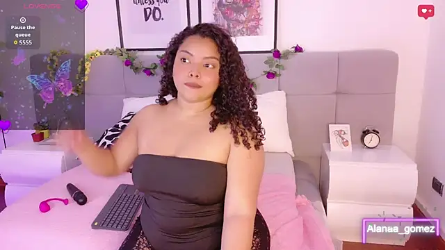 Alanaa Gomez online show from 7, 10, 2025