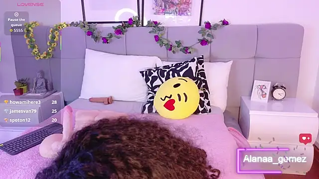 Alanaa Gomez online show from 3, 10, 2025