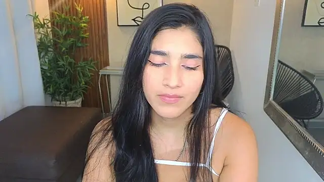 Lia Mar  online show from 18, 10, 2025