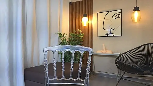 Lia Mar  online show from 10, 10, 2025