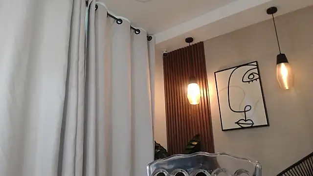 Lia Mar  online show from 7, 1, 2026