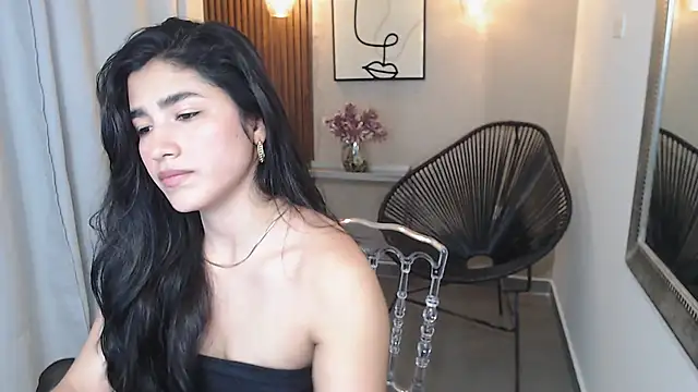 Lia Mar  online show from 8, 2, 2026