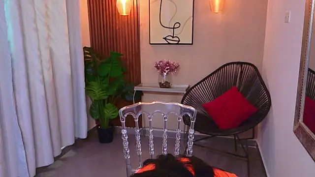 Lia Mar  online show from 6, 7, 2026