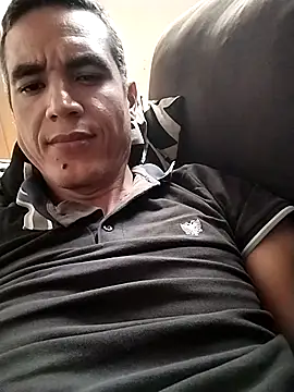 Snapshot of Boragozarvem chatting on 13, 11, 2025 Boragozarvem online show from 13, 11, 2025