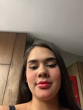 BellaLeclair online show from 23, 10, 2025