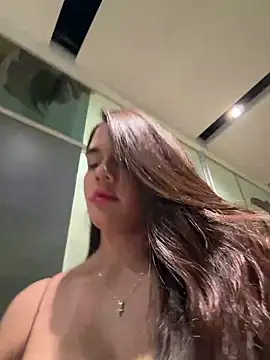 BellaLeclair online show from 12, 3, 2026