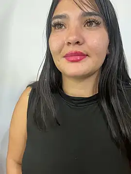 Snapshot of meli__brown chatting on 27, 4, 2026 meli brown online show from 27, 4, 2026