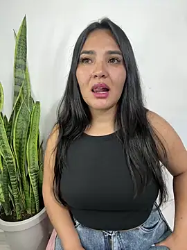 Snapshot of meli__brown chatting on 16, 5, 2026 meli brown online show from 16, 5, 2026