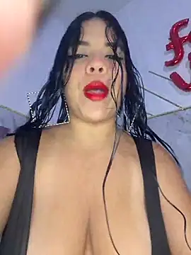 Snapshot of Yemaly_Lee chatting on 6, 4, 2026 Yemaly Lee online show from 6, 4, 2026