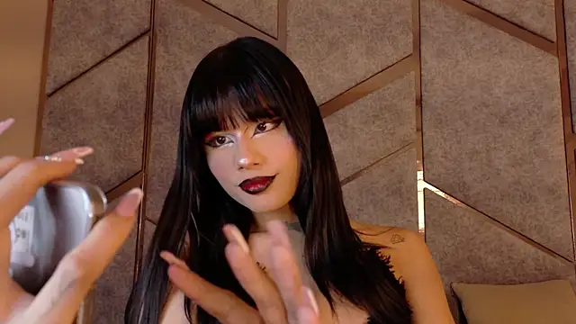 NATASHAA WINZ online show from 14, 7, 2026