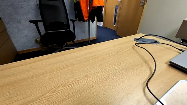 Oorse1966 online show from 28, 10, 2025