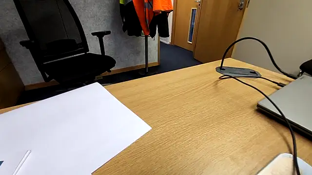 Oorse1966 online show from 7, 11, 2025