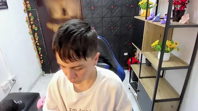  Hannah Hot online show from 15, 4, 2026