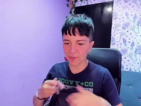  Hannah Hot online show from 28, 9, 2025