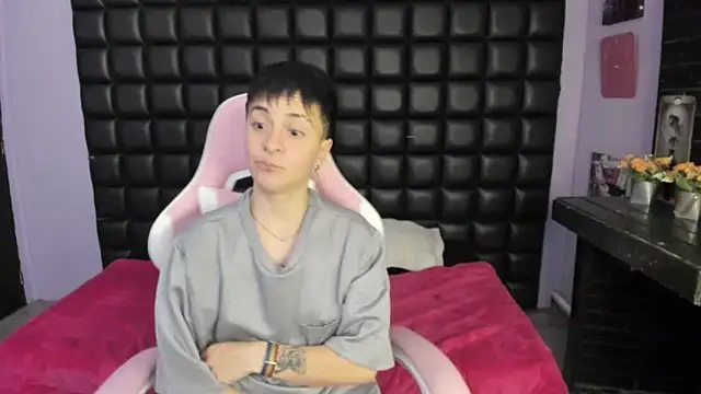  Hannah Hot online show from 14, 11, 2025