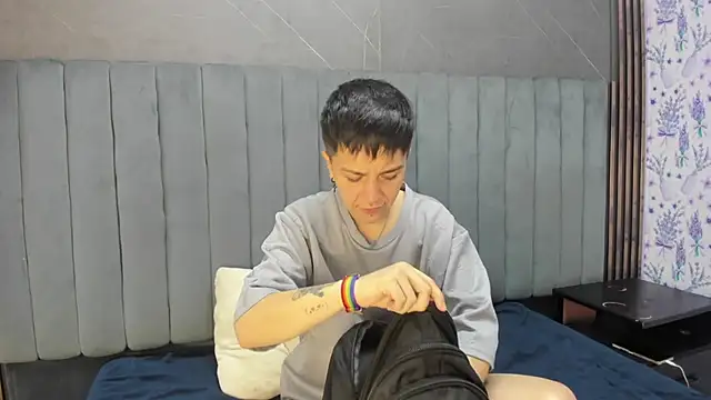  Hannah Hot online show from 19, 12, 2025