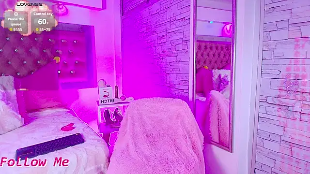 Bonn Glow online show from 5, 2, 2026