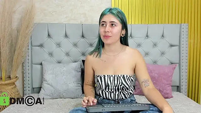 Skarlet 04 online show from 3, 12, 2025