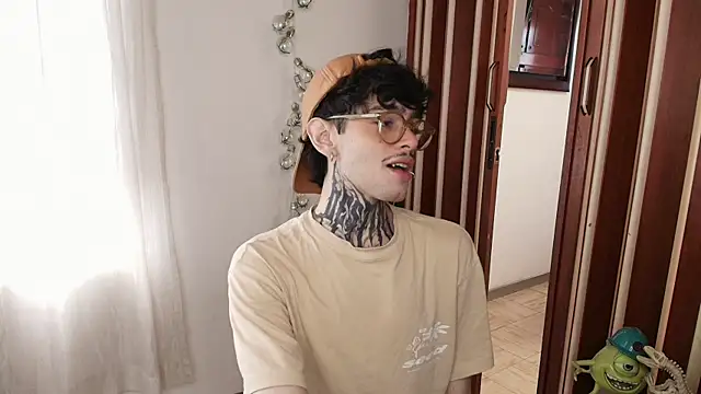 Mihail leroy online show from 16, 12, 2025