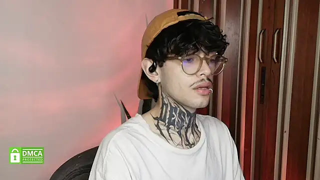 Mihail leroy online show from 5, 2, 2026