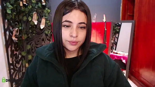 sofi lara28 online show from 16, 2, 2026