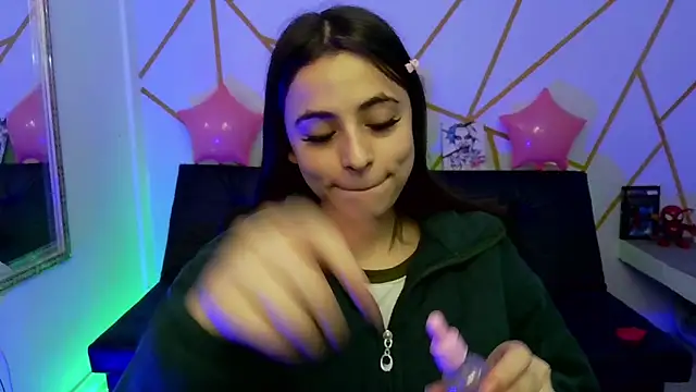 sofi lara28 online show from 17, 2, 2026