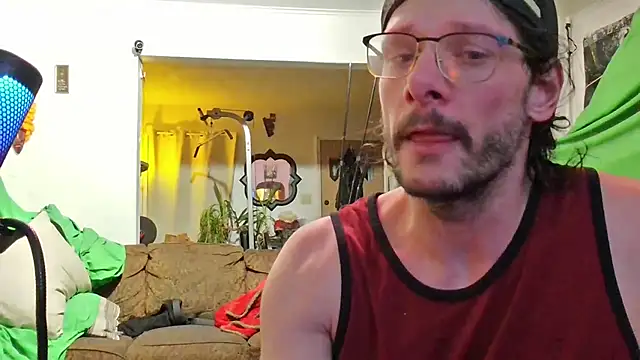 Snapshot of MasterDaddyCool chatting on 3, 11, 2025 MasterDaddyCool online show from 3, 11, 2025