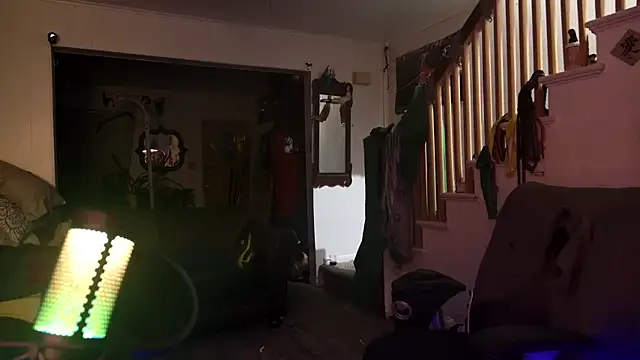 Snapshot of MasterDaddyCool chatting on 17, 11, 2025 MasterDaddyCool online show from 17, 11, 2025