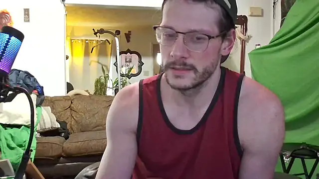 Snapshot of MasterDaddyCool chatting on 31, 10, 2025 MasterDaddyCool online show from 31, 10, 2025