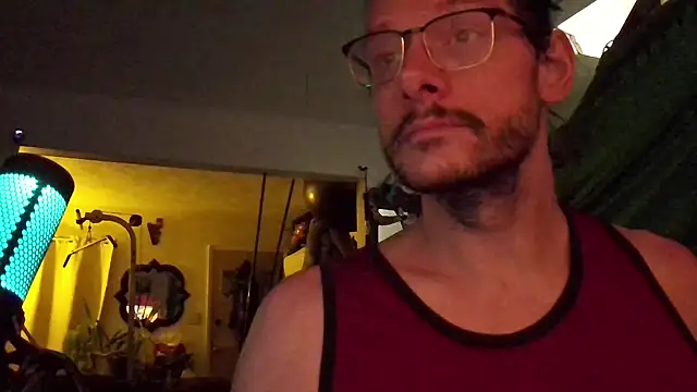 Snapshot of MasterDaddyCool chatting on 2, 11, 2025 MasterDaddyCool online show from 2, 11, 2025