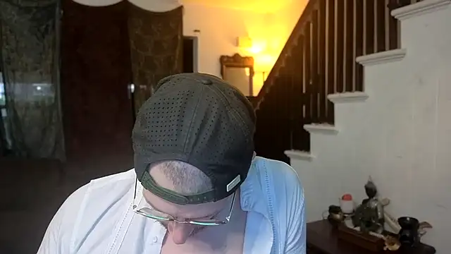 MasterDaddyCool online show from 4, 7, 2026