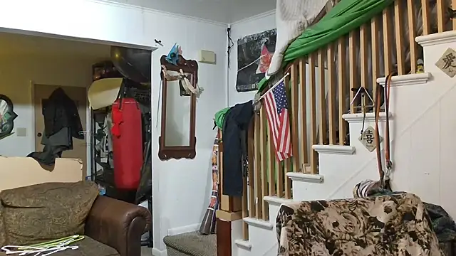 Snapshot of MasterDaddyCool chatting on 8, 10, 2025 MasterDaddyCool online show from 8, 10, 2025