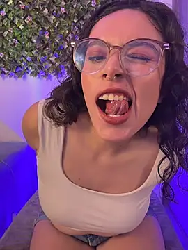 Katheerine online show from 25, 11, 2025