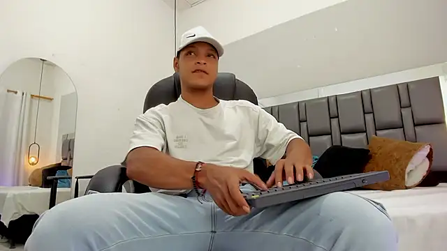 Ricky Owens1 online show from 1, 12, 2025