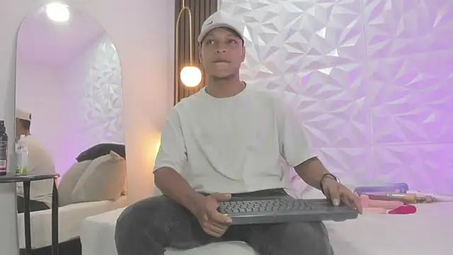 Ricky Owens1 online show from 14, 10, 2025