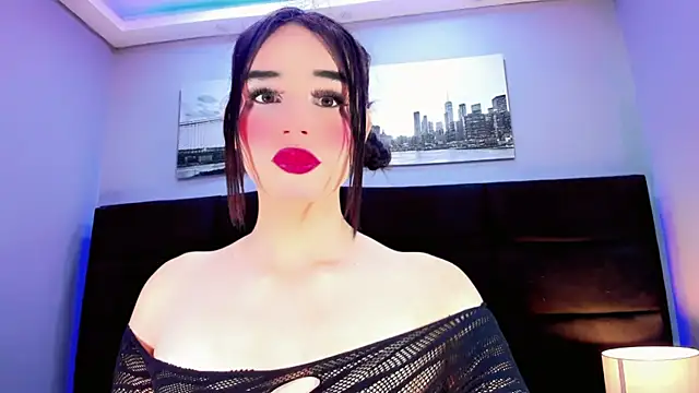 Valeria Rouss online show from 13, 10, 2025