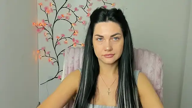 Lune Moon online show from 14, 4, 2026