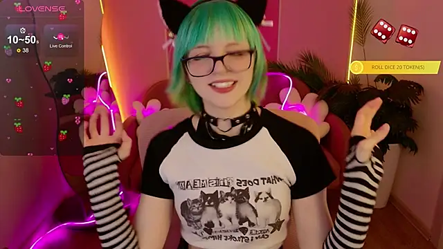 CoralineYoung online show from 10, 3, 2026